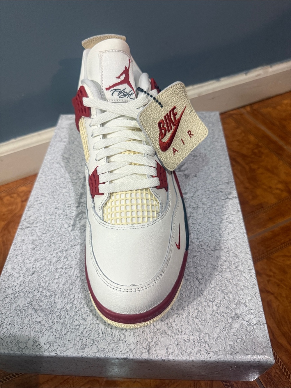 Air Jordan 4 Retro OG SP BA - Picture 5 of 7